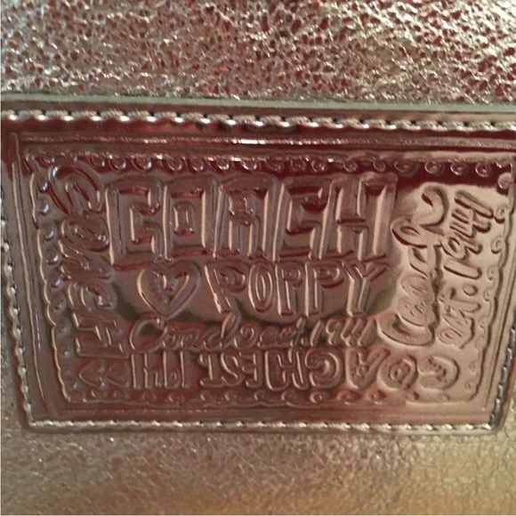 Coach Poppy Silver Tote/purse Excellent condition Never used. - Picture 5 of 7